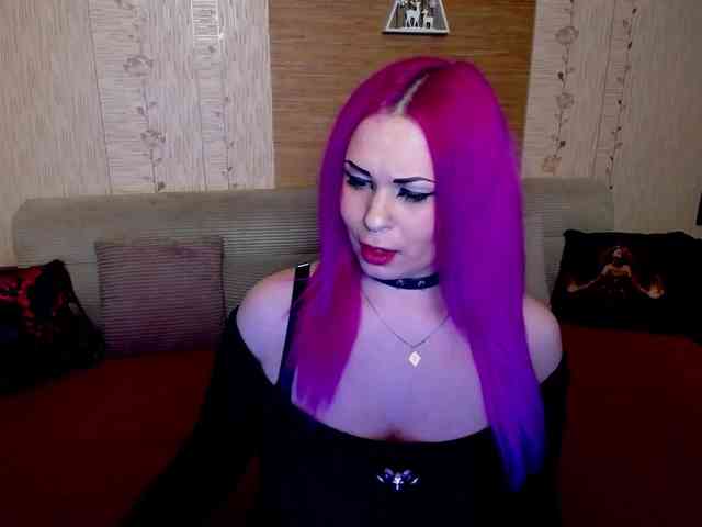 AnnessixReign webcam