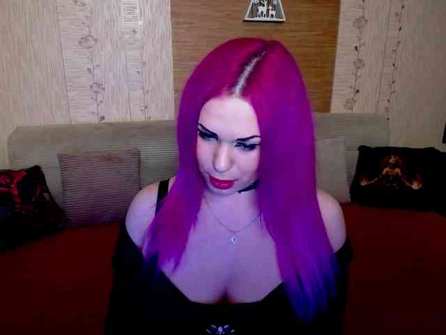 AnnessixReign webcam