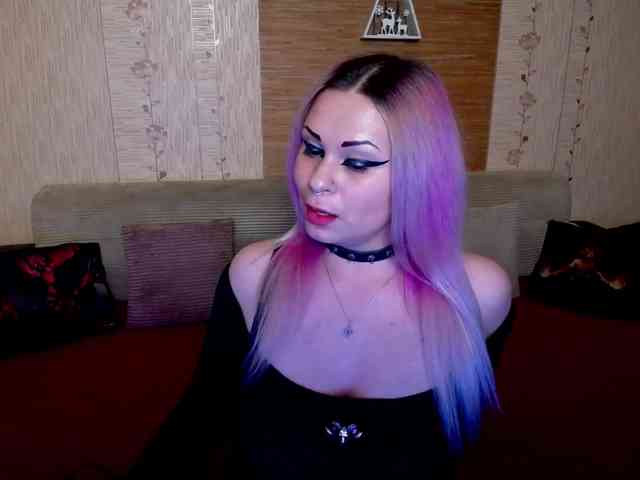 AnnessixReign webcam