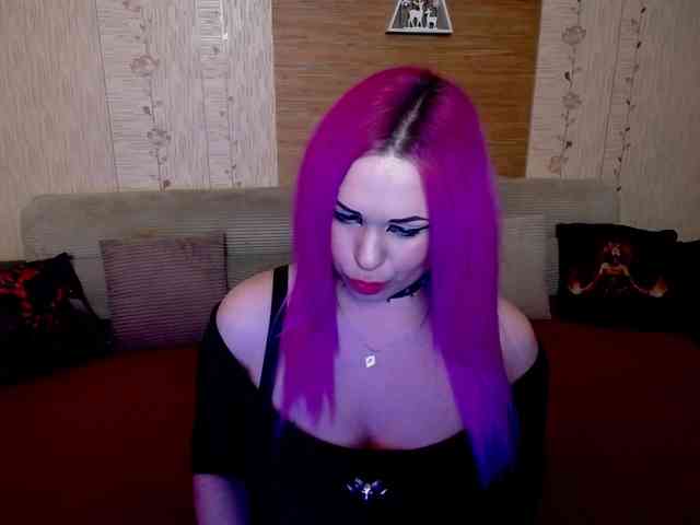 AnnessixReign webcam