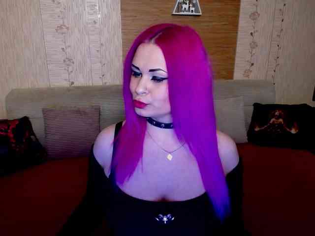 AnnessixReign webcam