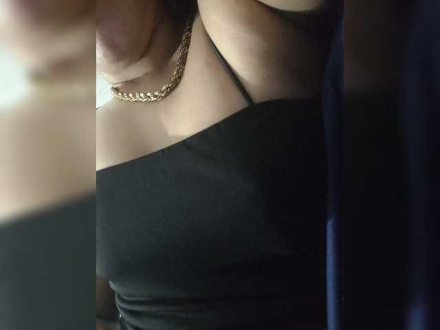 Anmazing live cam on BongaCams