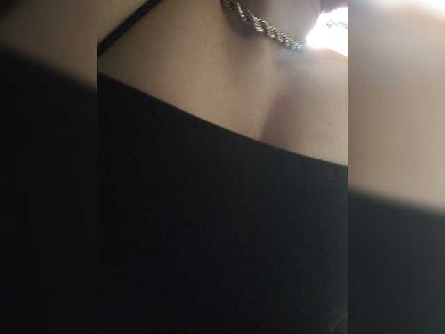 Anmazing live cam on BongaCams