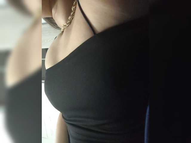 Anmazing live cam on BongaCams