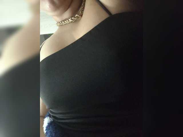 Anmazing live cam on BongaCams