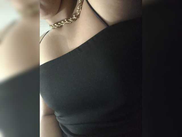 Anmazing live cam on BongaCams