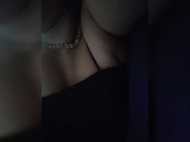 Anmazing live cam on BongaCams