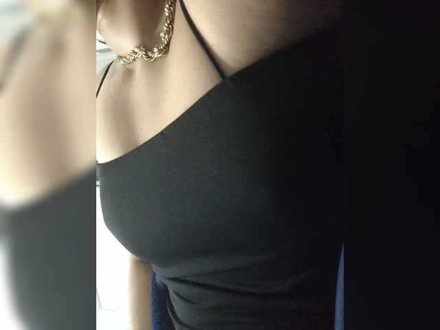 Anmazing live cam on BongaCams