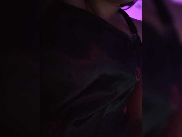 Anmazing live cam on BongaCams