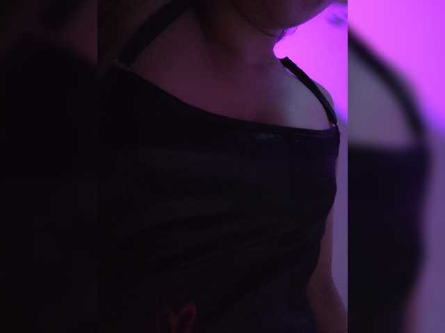Anmazing live cam on BongaCams