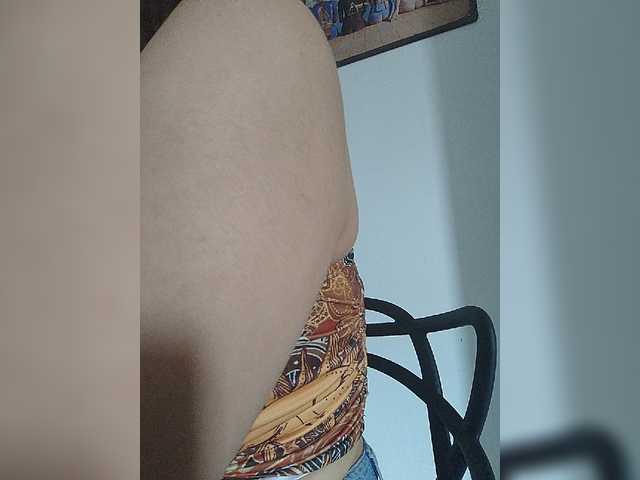 Anmazing live cam on BongaCams