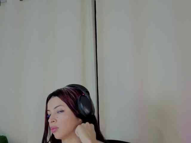 Ela-cute webcam