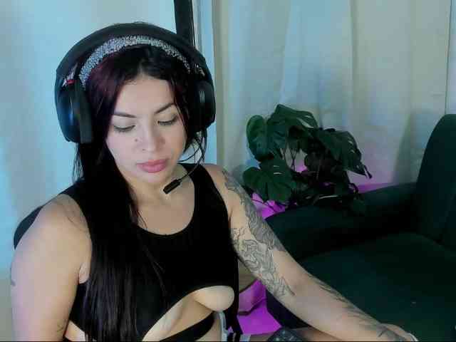 Ela-cute webcam