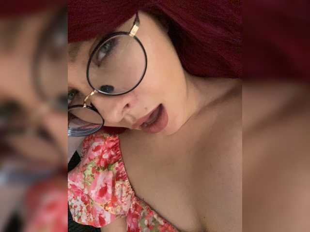 lova-mars live cam on BongaCams