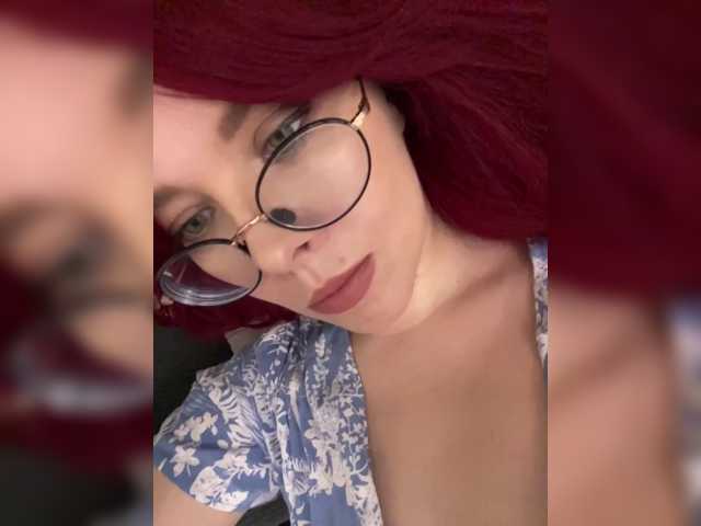lova-mars, live now on BongaCams