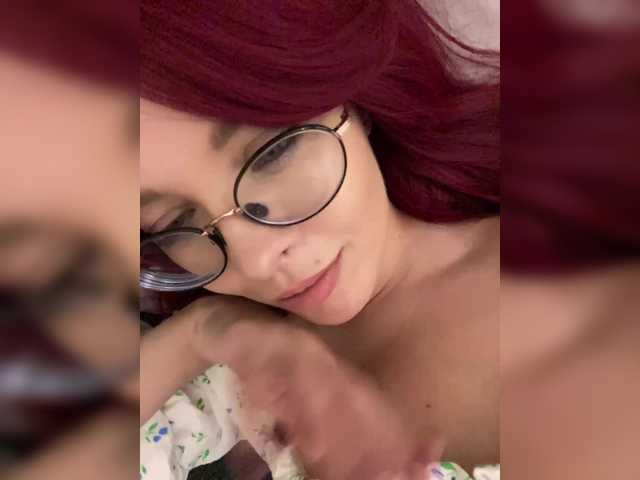 lova-mars live cam on BongaCams