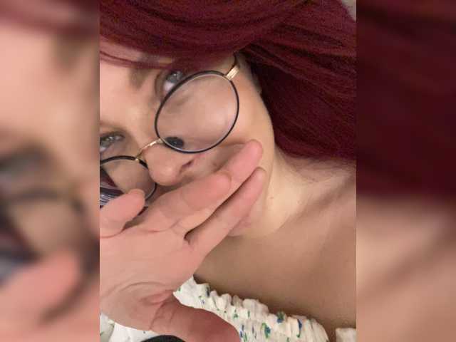 lova-mars live cam on BongaCams