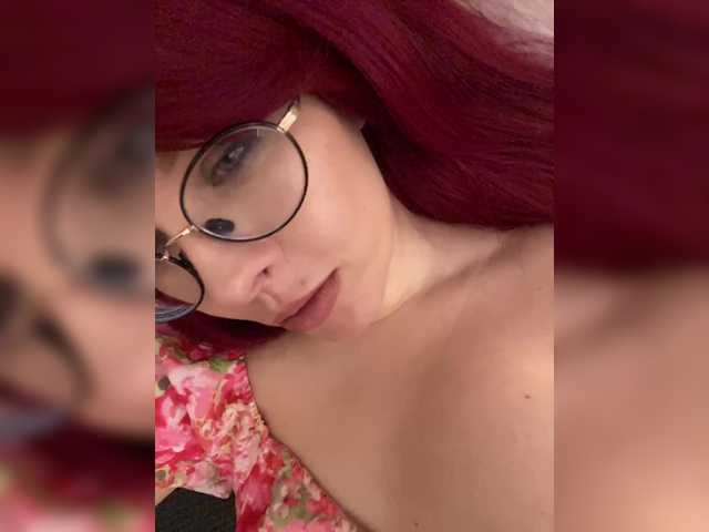 lova-mars live cam on BongaCams