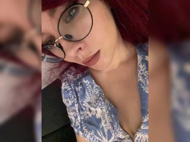 lova-mars live cam on BongaCams
