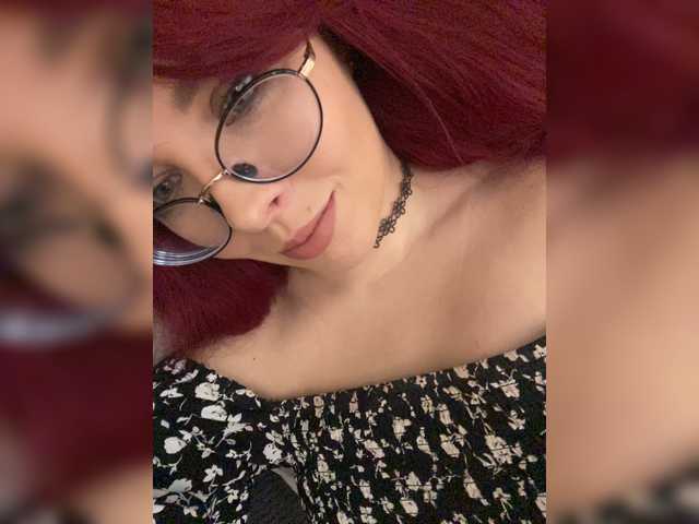 lova-mars live cam on BongaCams