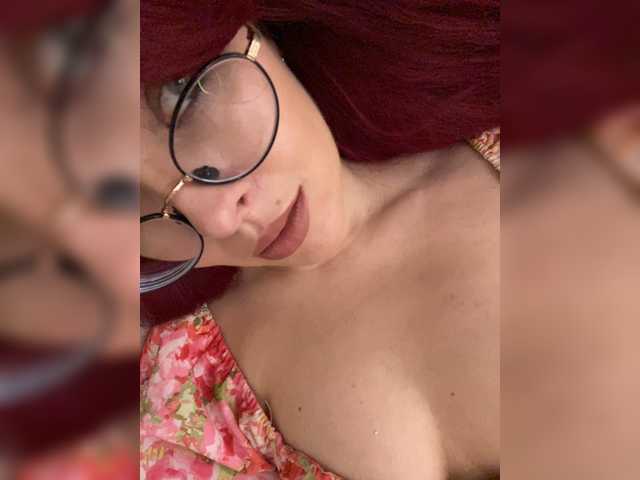 lova-mars live cam on BongaCams