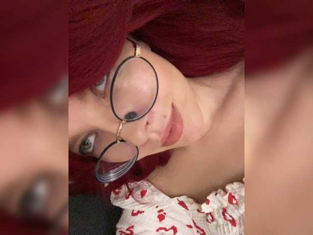 lova-mars live cam on BongaCams