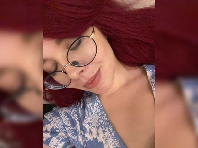 lova-mars live cam on BongaCams