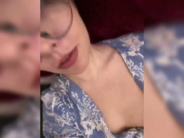lova-mars, en directo ahora en BongaCams