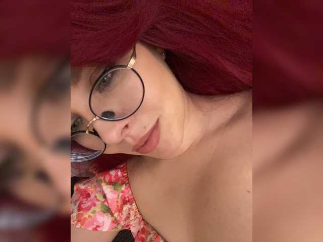 lova-mars live cam on BongaCams