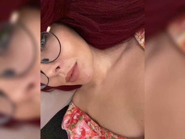 lova-mars live cam on BongaCams