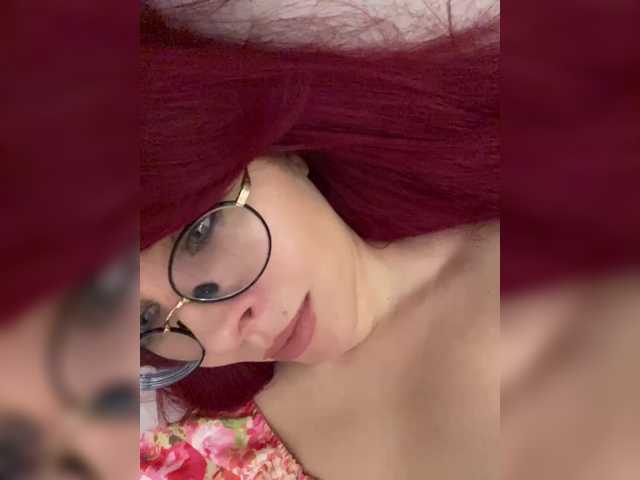 lova-mars live cam on BongaCams
