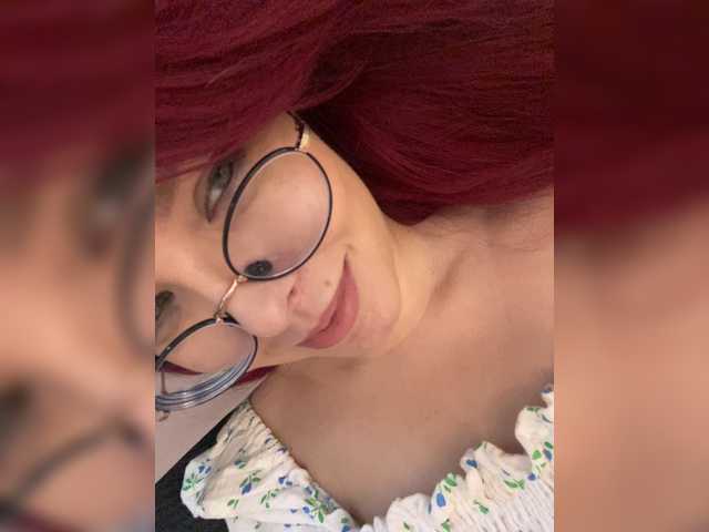 lova-mars live cam on BongaCams