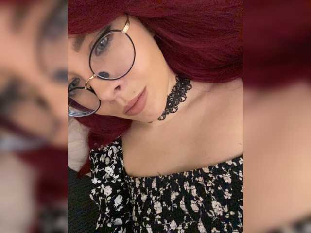 lova-mars live cam on BongaCams