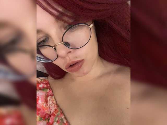 lova-mars live cam on BongaCams