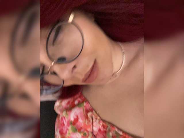 lova-mars live cam on BongaCams