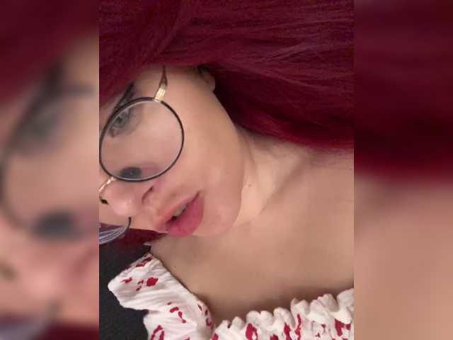 lova-mars live cam on BongaCams