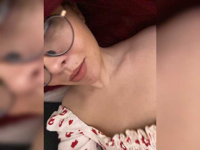 lova-mars, live now on BongaCams