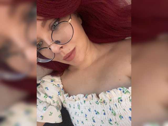 lova-mars live cam on BongaCams
