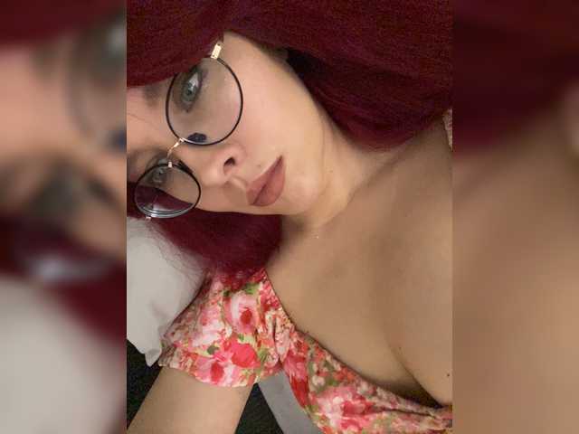 lova-mars live cam on BongaCams