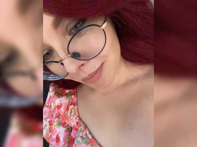 lova-mars live cam on BongaCams