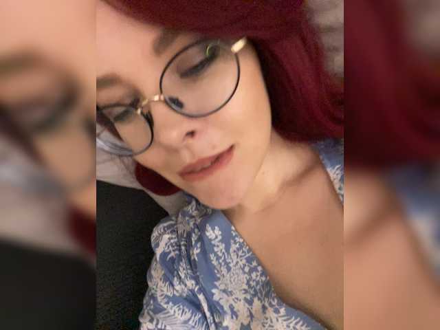 lova-mars live cam on BongaCams