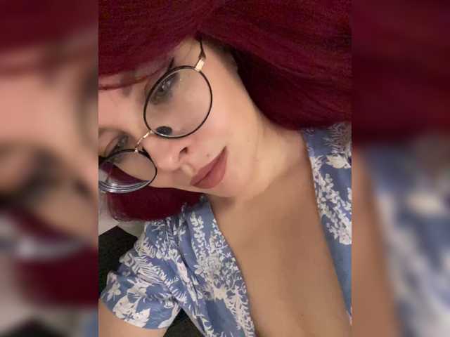 lova-mars live cam on BongaCams