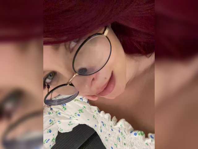 lova-mars live cam on BongaCams