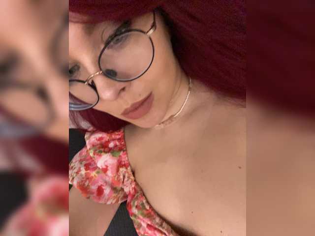 lova-mars live cam on BongaCams