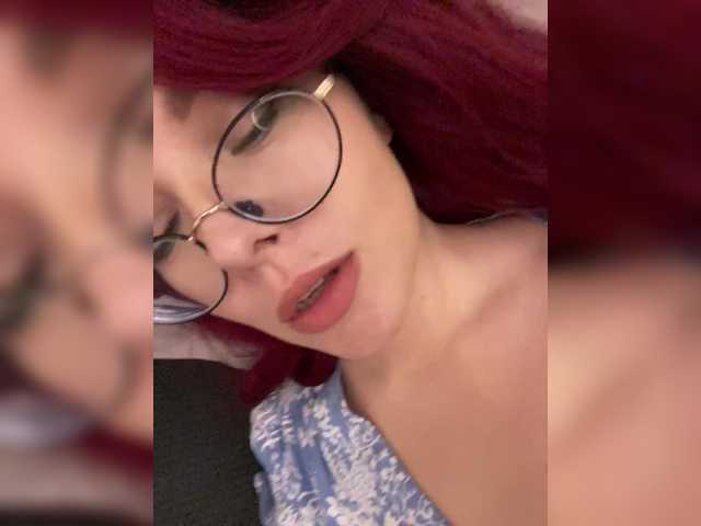 lova-mars live cam on BongaCams