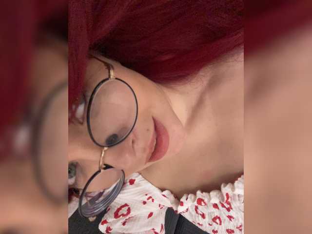 lova-mars live cam on BongaCams