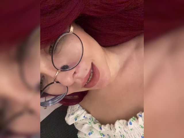 lova-mars live cam on BongaCams