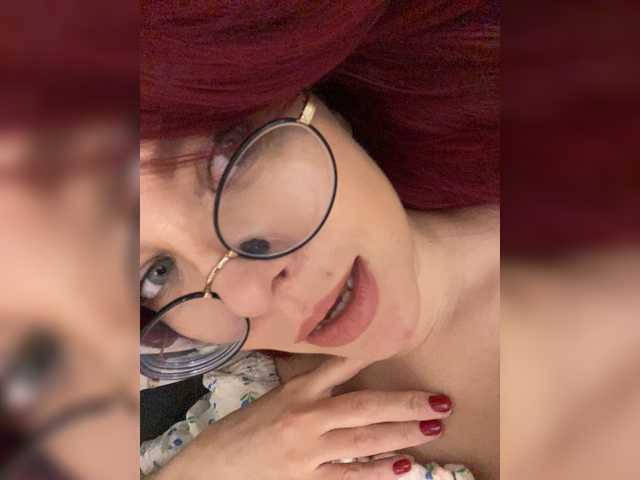 lova-mars live cam on BongaCams