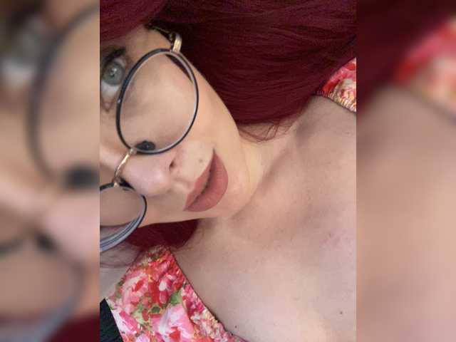 lova-mars live cam on BongaCams