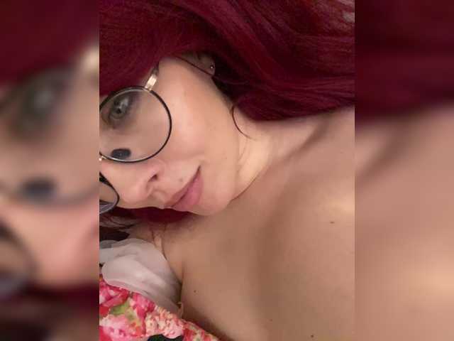 lova-mars live cam on BongaCams